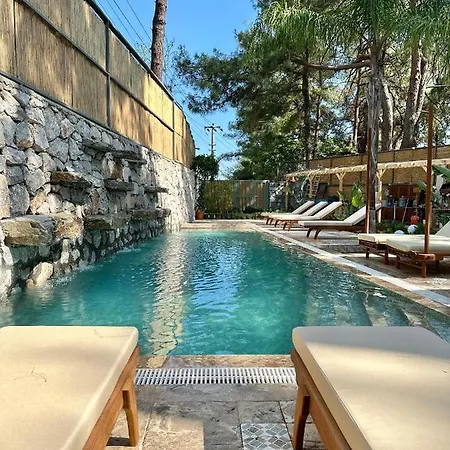 Esmahan Forest And Pool By Zehra Apartment Marmaris